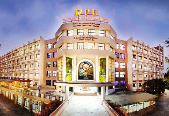 Front elevation of Dr. D. Y. Patil Medical College, Hospital and Research Centre at Pimpri, Pune, with the DPU and college name signage
