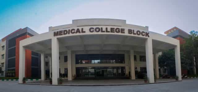 Front elevation of the Medical College Block at Mamata Academy of Medical Sciences, Bachupally, Hyderabad