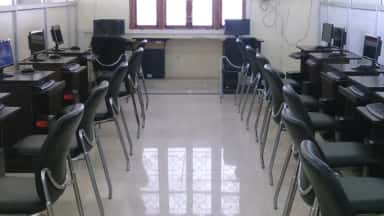 Computer lab at Dr VRK Women s Medical College