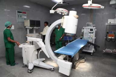 Modular operation theatre with C-arm at East Point Hospital, Bengaluru