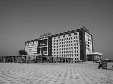 JIET Medical College Jodhpur official campus and hospital facility photo 1