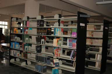 Library book stacks at Kempegowda Institute of Medical Sciences, Bangalore