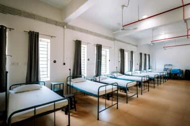 Kerala Medical College campus building