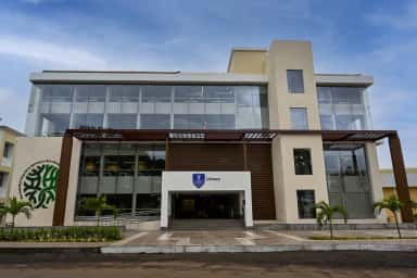 Central library at Krishna Institute of Medical Sciences, Karad