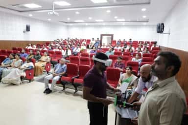 Virtual-reality-based teaching demonstration in the seminar hall at KVG Medical College Sullia, June 2026