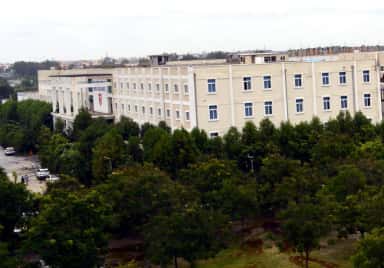 Maheshwara Medical College campus gallery image