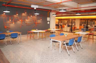 Students' reading and discussion room in the central library at NKP Salve Institute of Medical Sciences, Nagpur