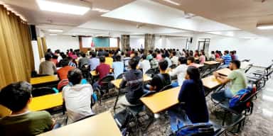 Lecture hall with MBBS students at SAL Institute of Medical Sciences, Ahmedabad