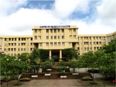 Front elevation of the SMBT Hospital building, the attached teaching hospital at Nandi Hills, Dhamangaon, Nashik