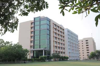 Multi-storey academic block on the Swaminarayan University campus, Kalol, that houses the medical college