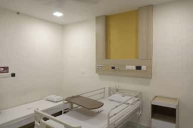 Hospital patient room at Travancore Medicity