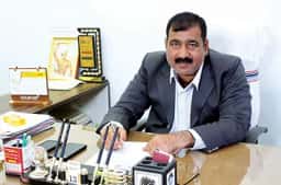 Dr. Ishwar Sagar Chandravansi