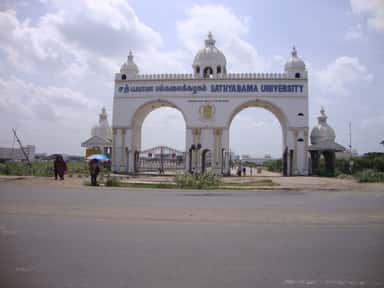 Sathyabama photo