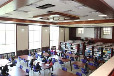 Amity Lucknow photo