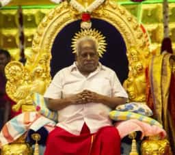 His Holiness Bangaru Adigalar