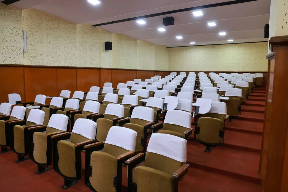 Auditoriums (1) — Sitadevi Ratanchand Nahar Adarsh Evening College