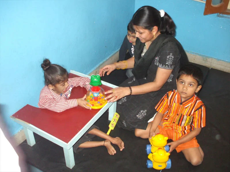 Early Intervention Unit — J.M. Institute of Speech & Hearing