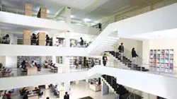 campus 4