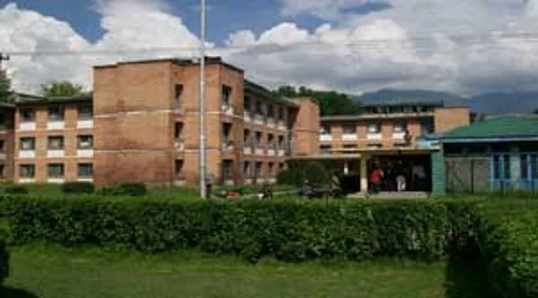 campus 4