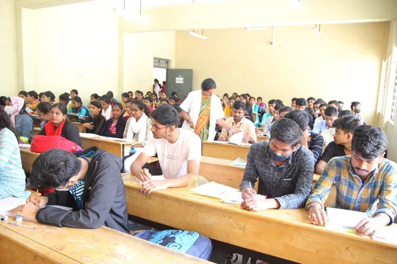 campus 6