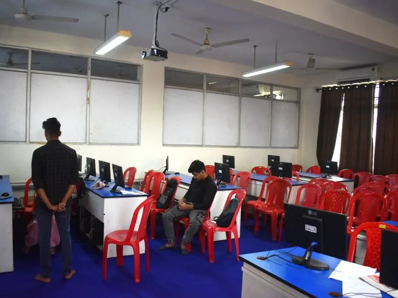 Computer Lab — Seacom Pharmacy College