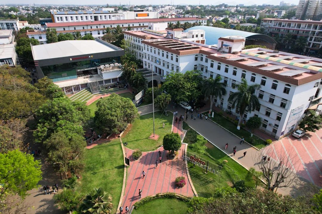 campus 4