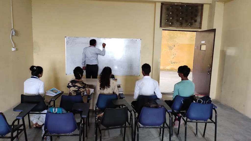 campus 7