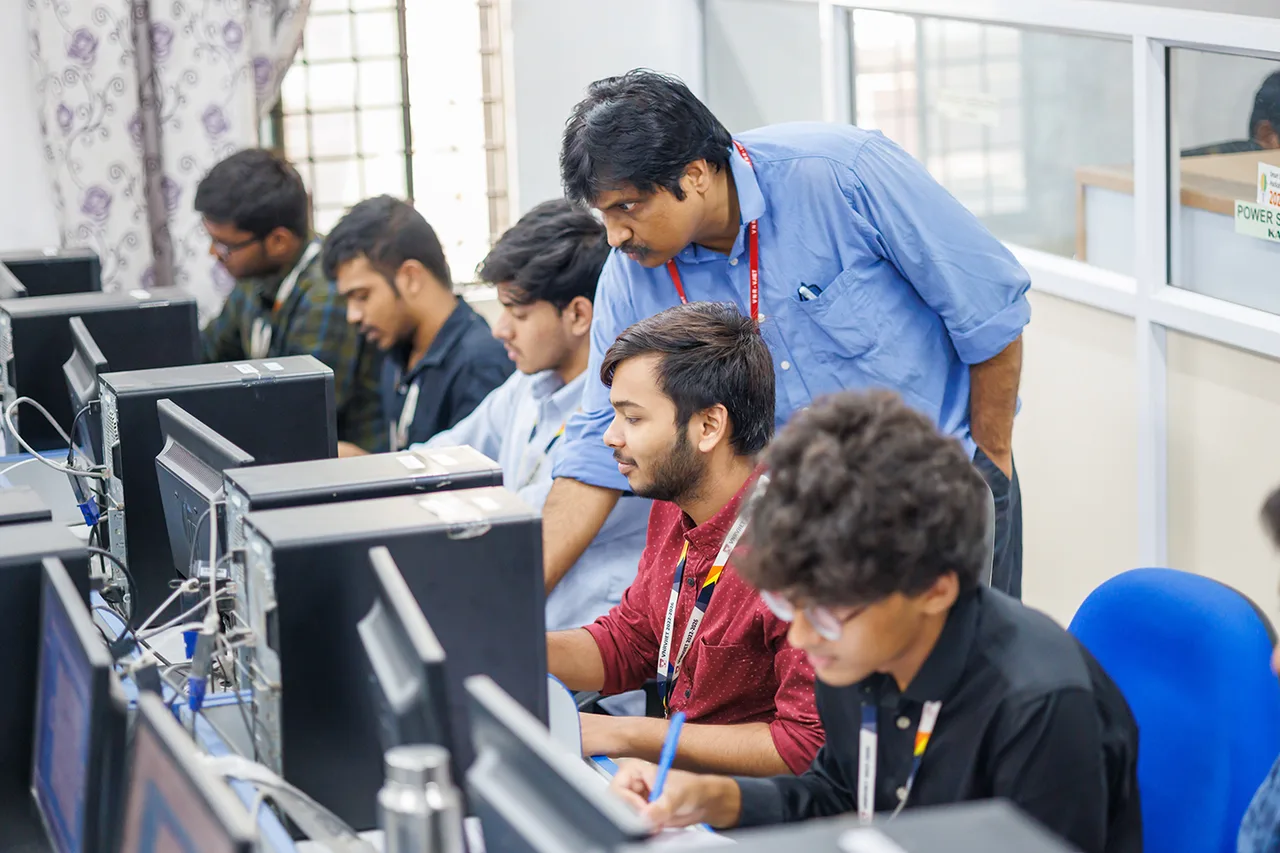B.Tech programme at VNRVJIET — Vallurupalli Nageswara Rao Vignana Jyothi Institute of Engineering and Technology