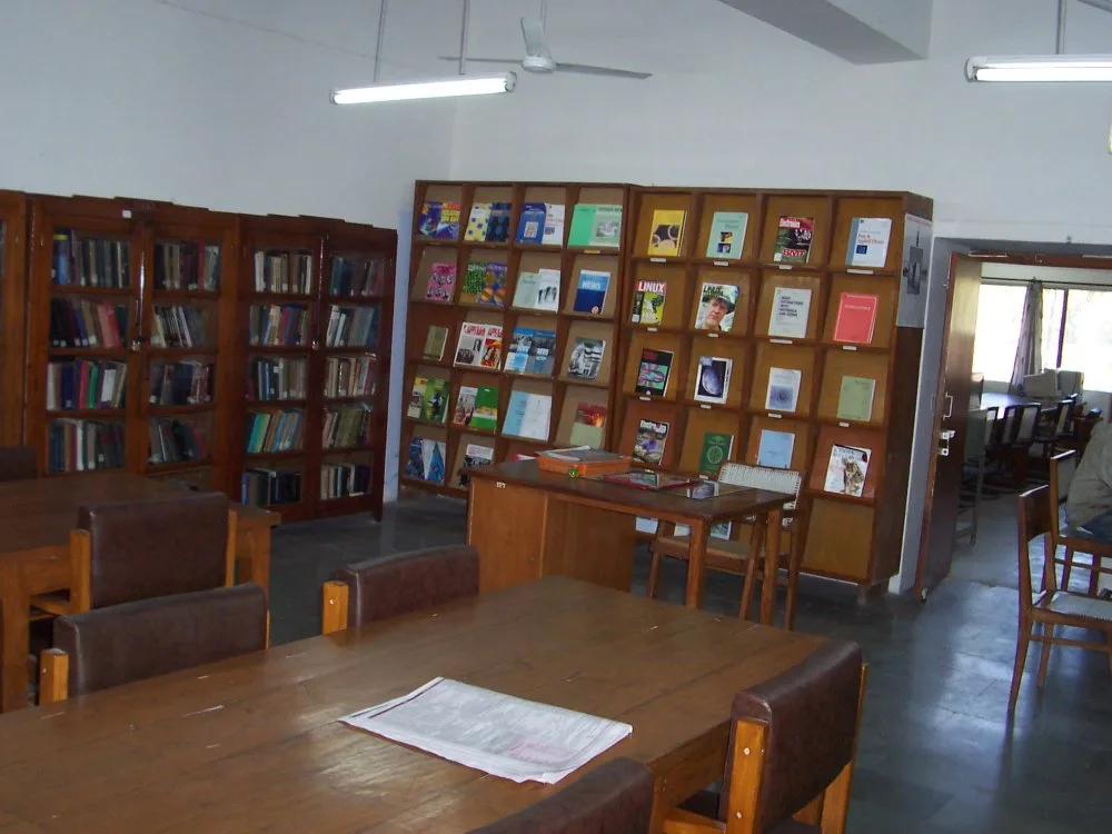 campus 8