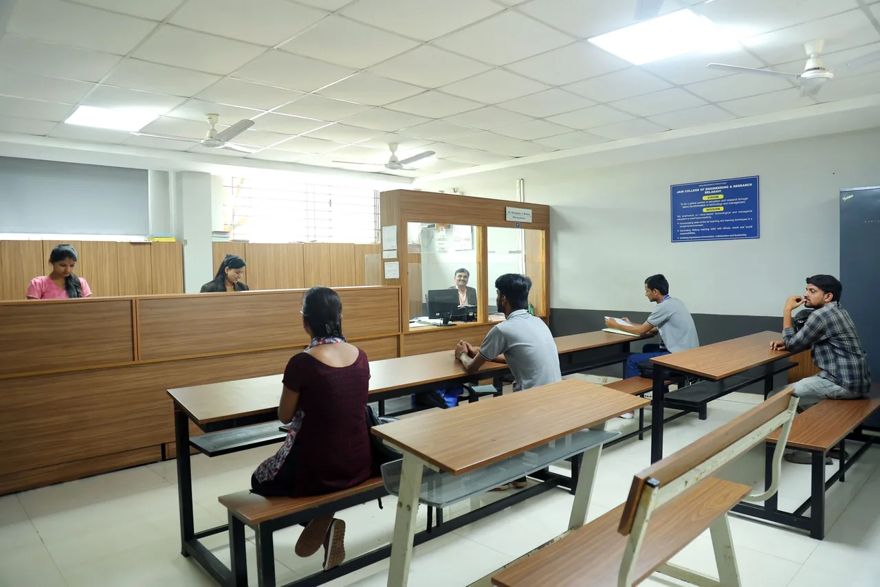 campus 7