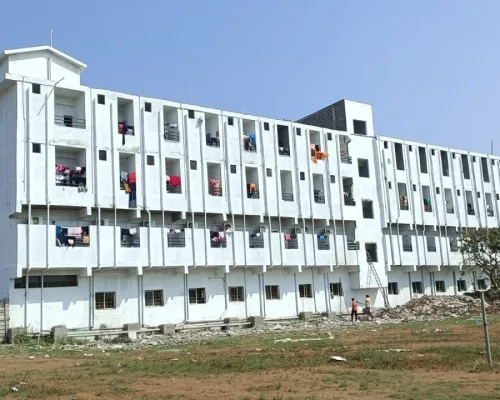 campus 6