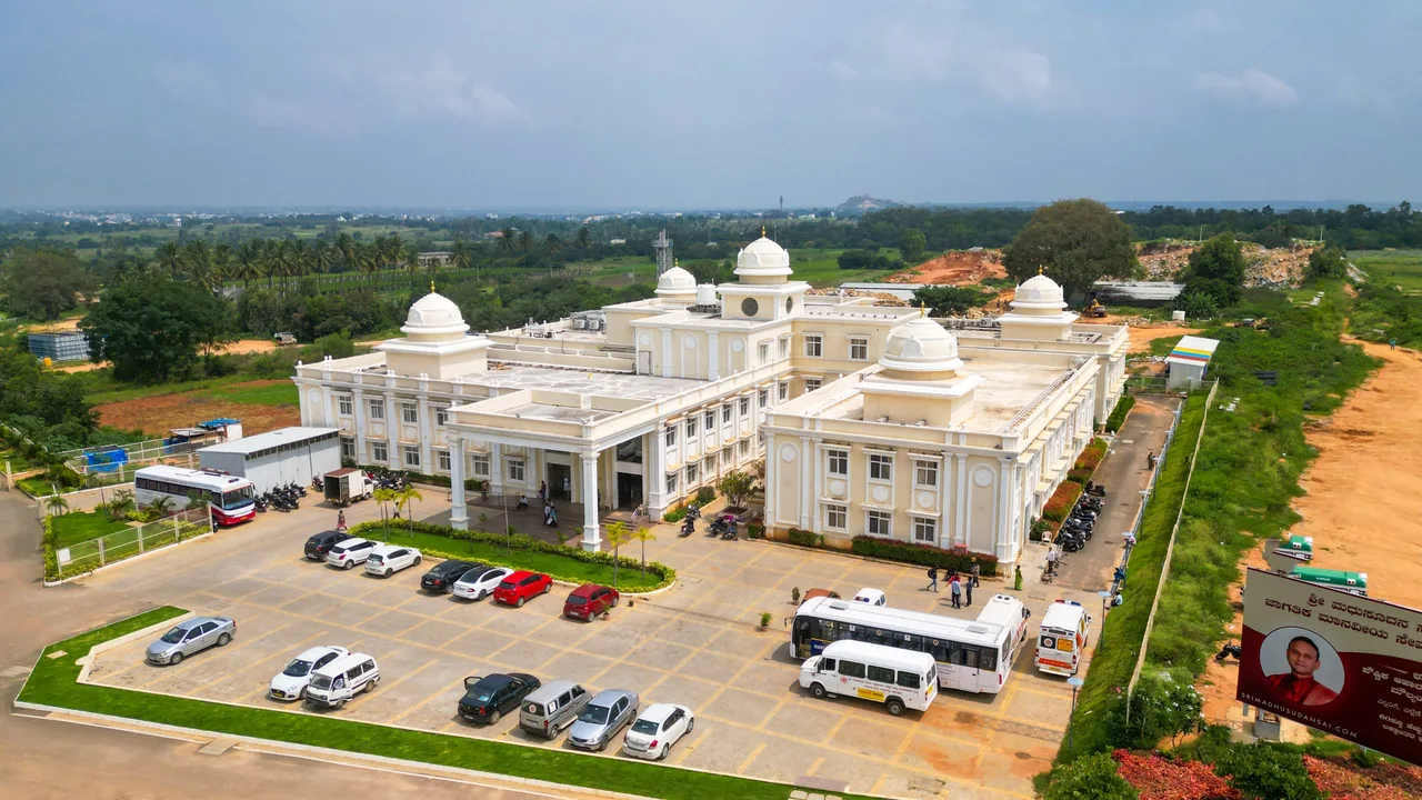 campus 4