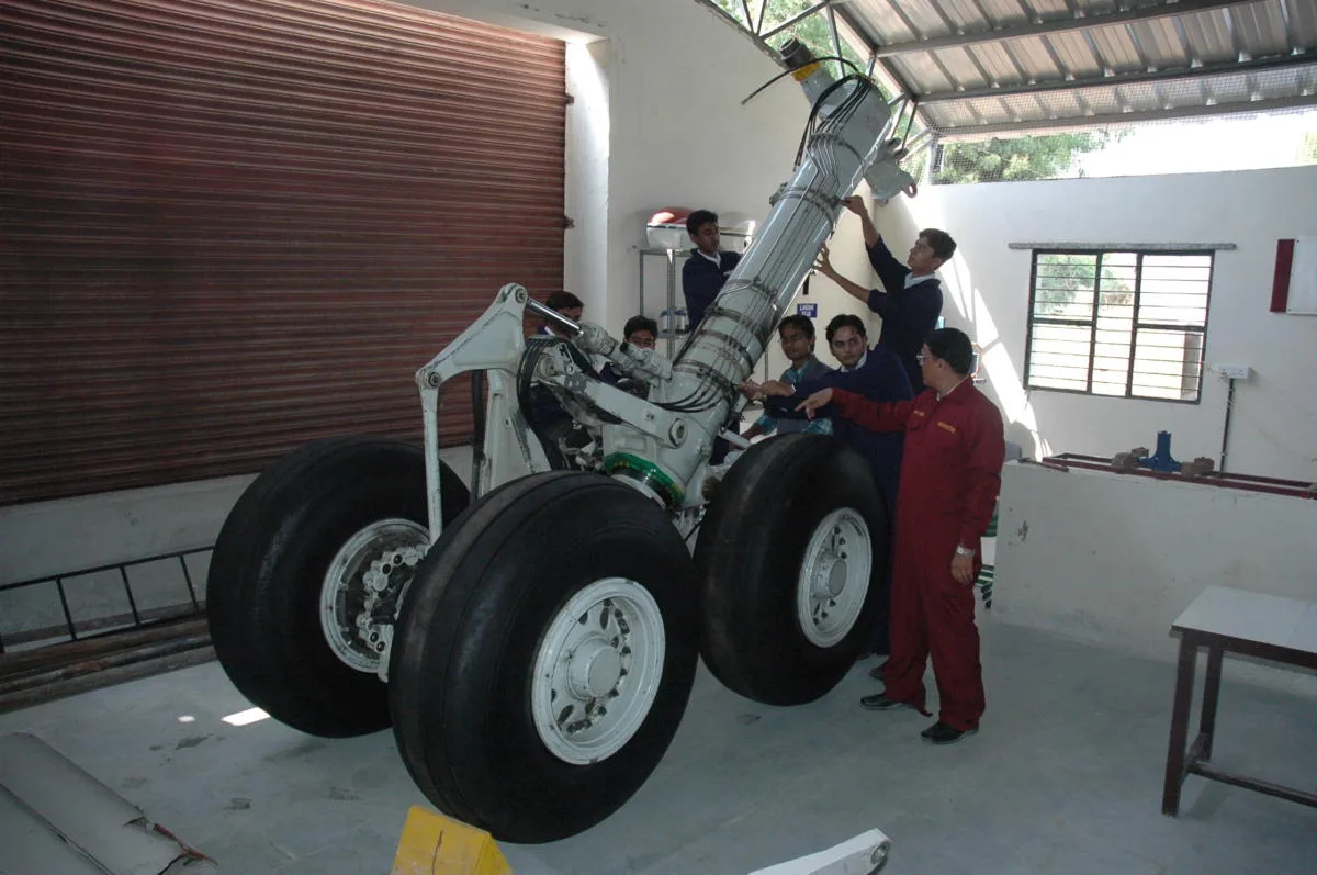Landing gear assembly — western-india-institute-of-aeronautics-pvt-ltd-ahmedabad