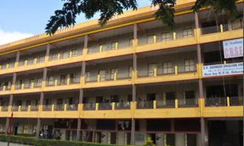 campus photo 3