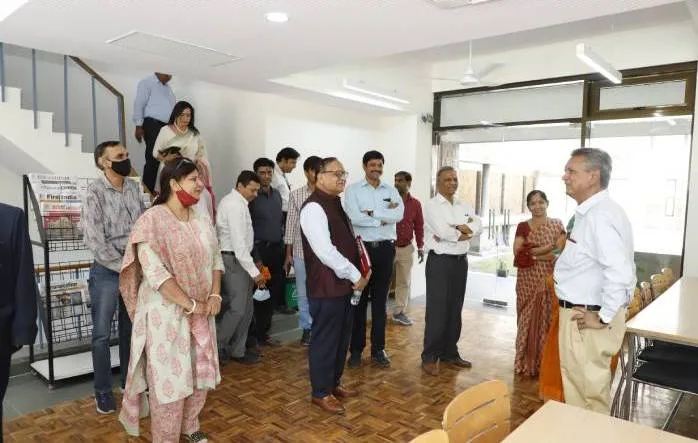 Library IIHMR — IIHMR University