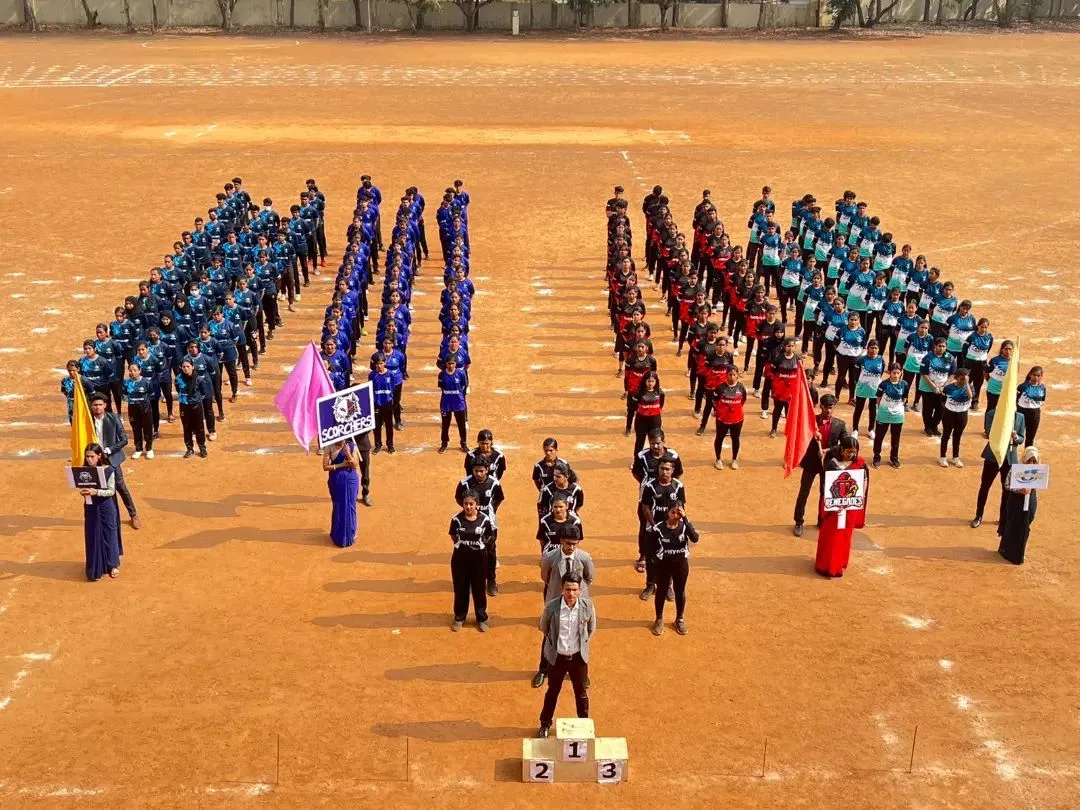 campus 8