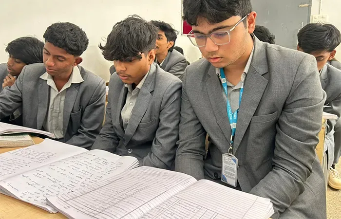 campus 4