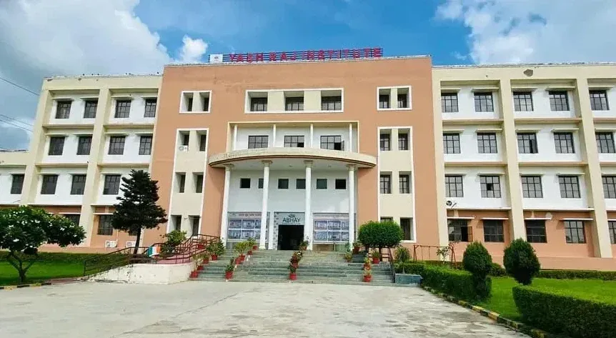 campus photo 3