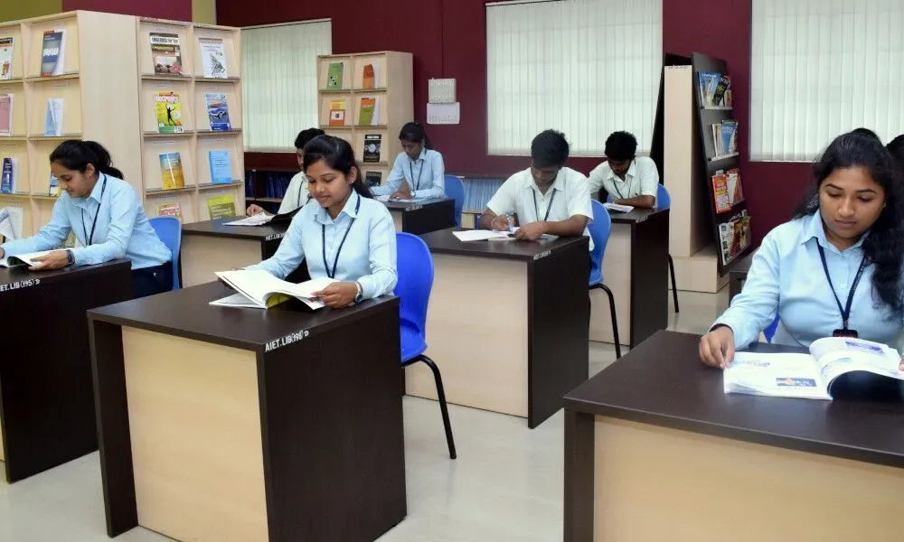 Alva's Institute of Engineering and Technology (AIET) library — alva-s-institute-of-engineering-and-technology-moodbidri-dakshina-kannada