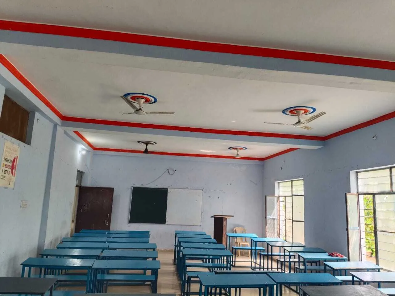 campus 8