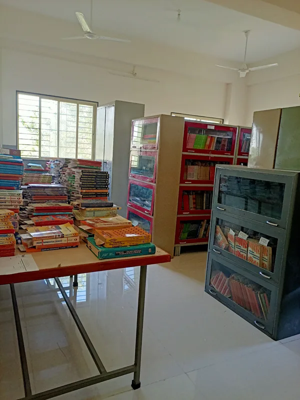 campus 8