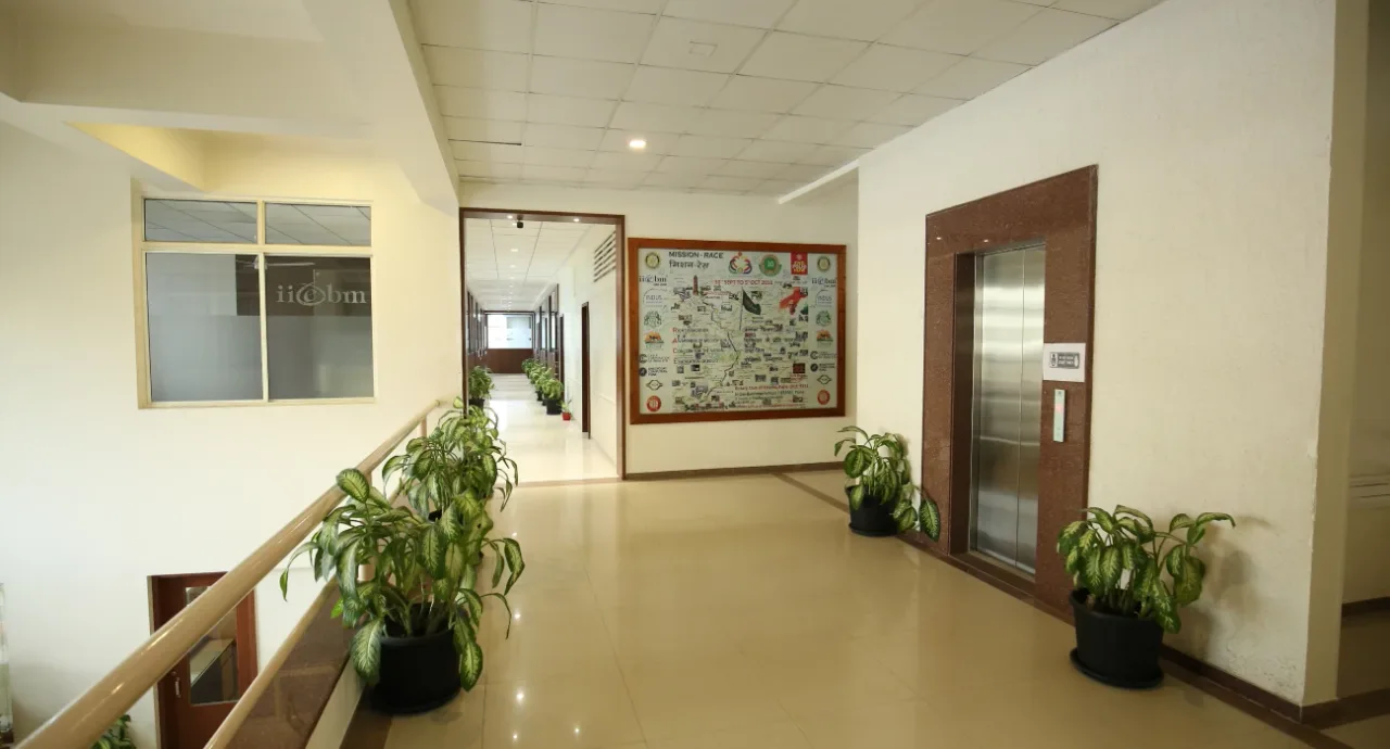 Frame 1171277519 — INDUS BUSINESS SCHOOL