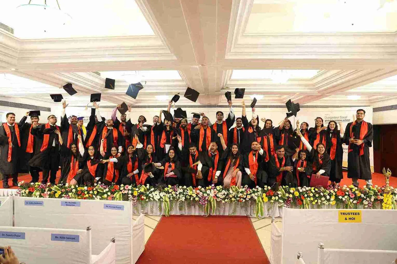 campus 8