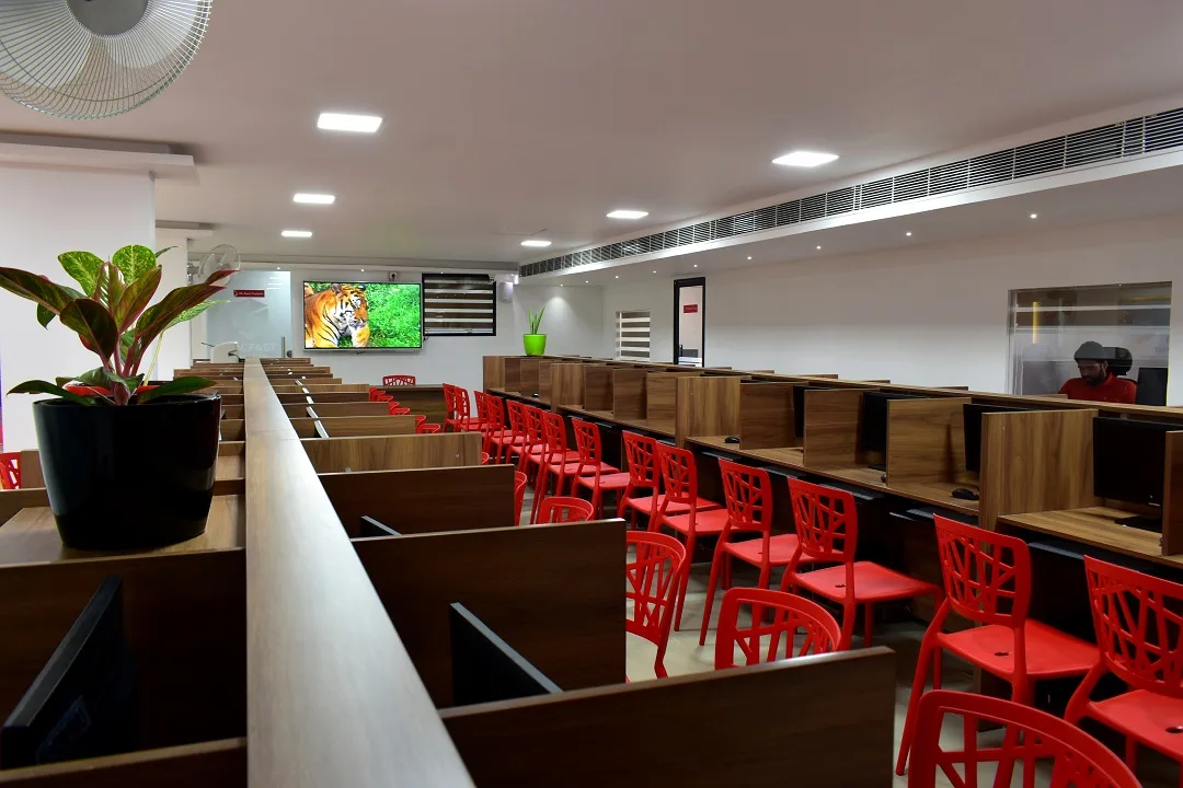 campus 4