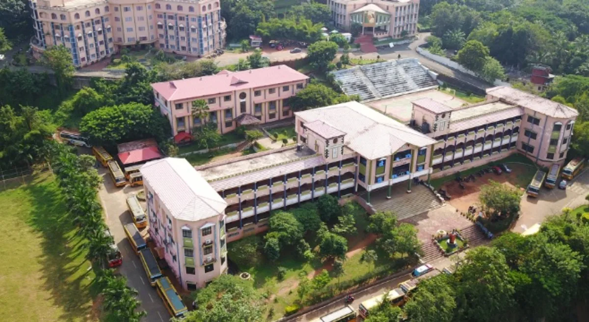 campus photo 2