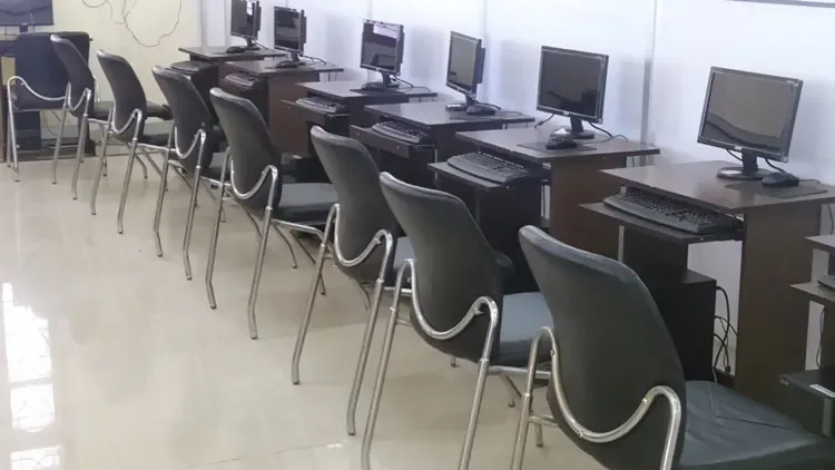 Computer lab facility at Dr VRK Women s Medical College