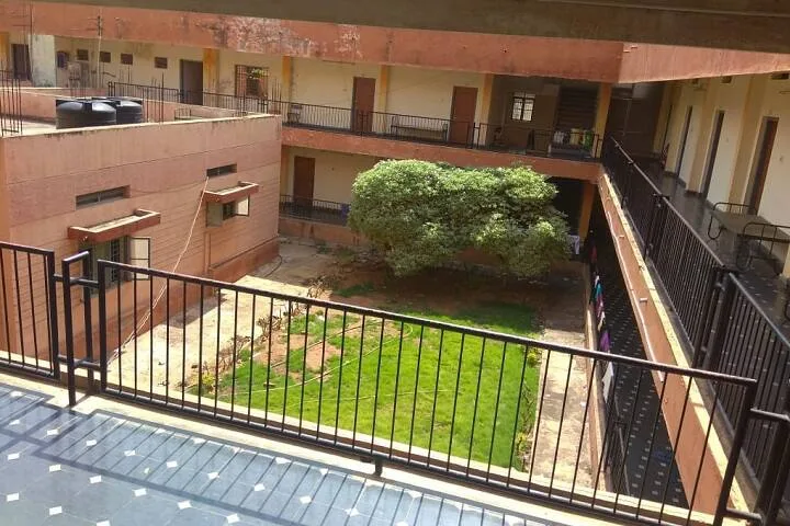 campus 3
