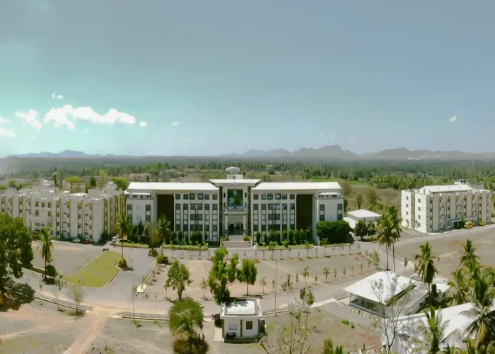 campus 8