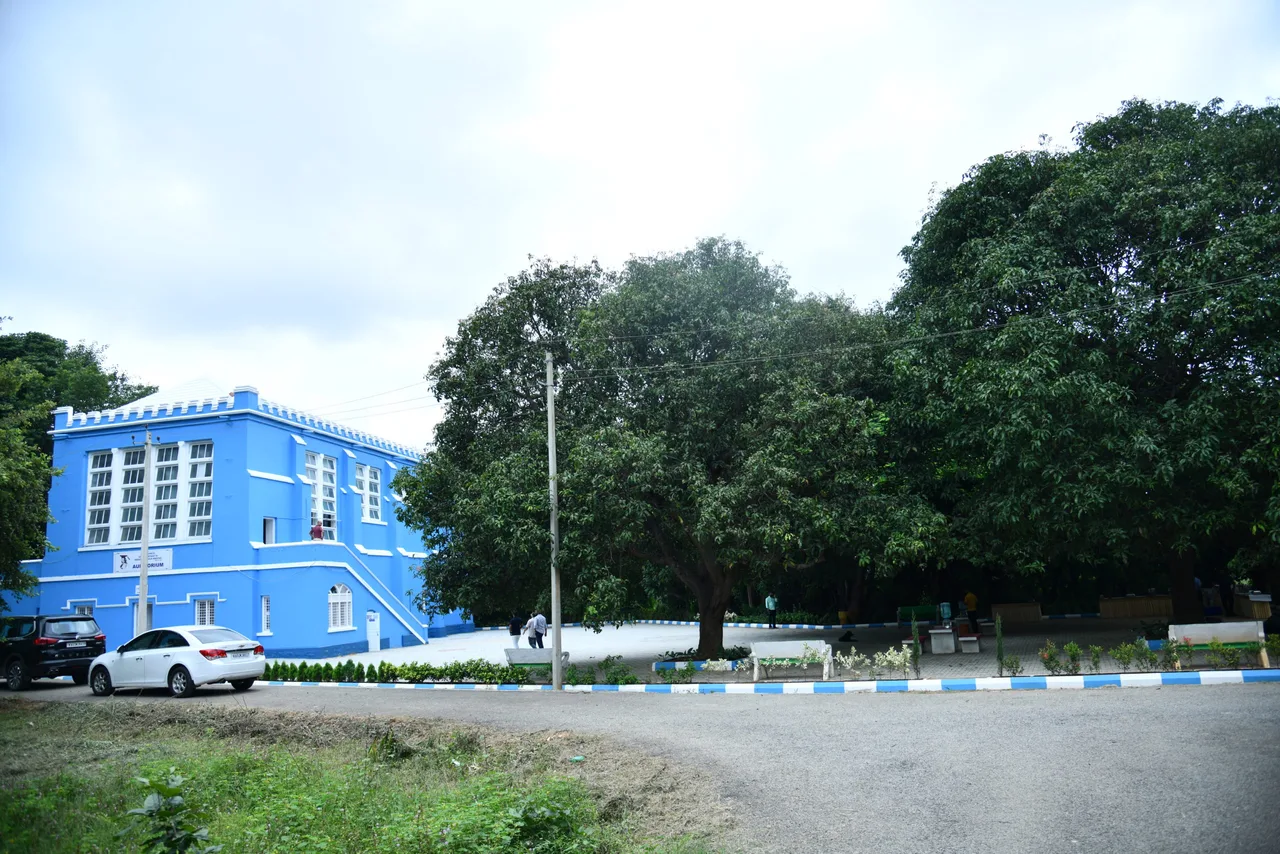 campus 6