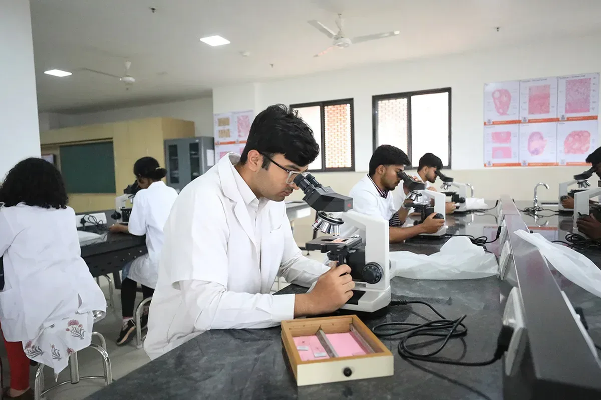 Students at microscopes in the histology laboratory, PESUIMSR Bengaluru